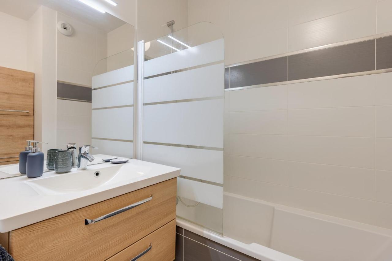 Au Fil Du Thiou - 2 Bedrooms - Parking Annecy Ngoại thất bức ảnh